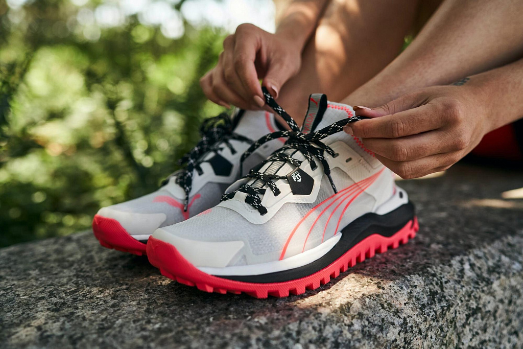 https://www.runnersworld.co.za/wp-content/uploads/2021/09/PUMA-Voyage-Nitro-Wns-2-scaled.jpeg